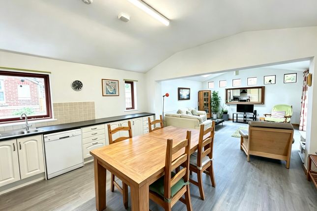 The Apartment, 61, Danes Road, Exeter photo 3