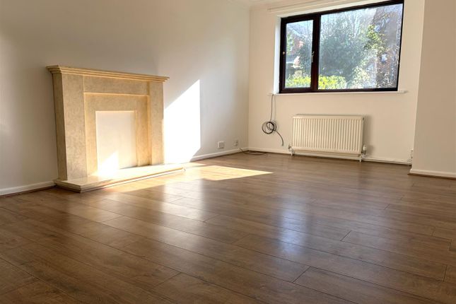 1, Shaston Close, Swanage photo 2