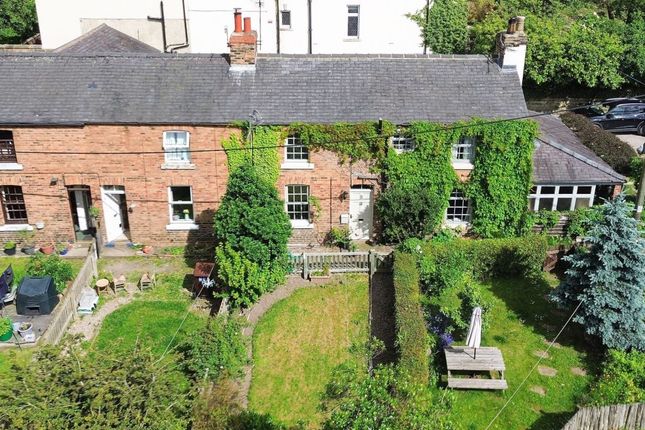 2-bed house on 8, Institute Row, Whitby, £170,000
