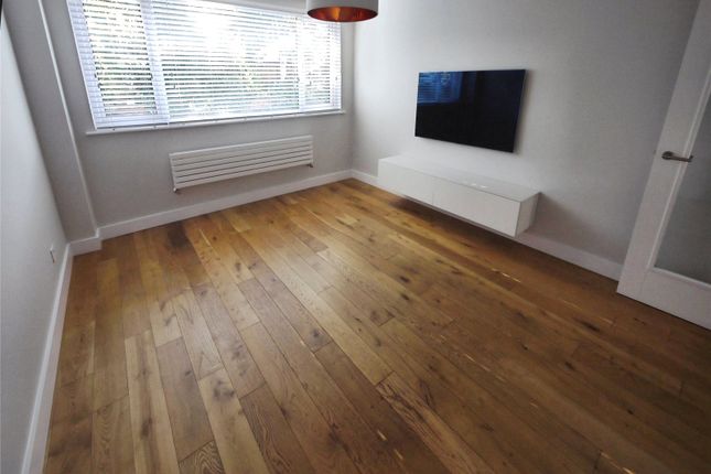 Regency Court, Essex photo 3