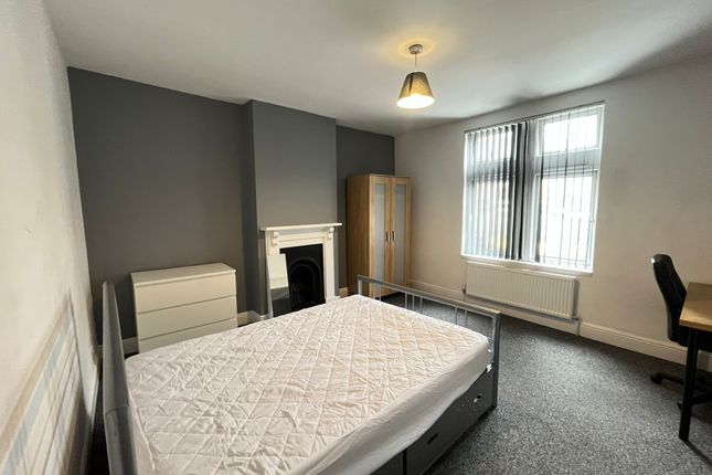 Room 2, 2, Kingsley Street, Leicester photo 2