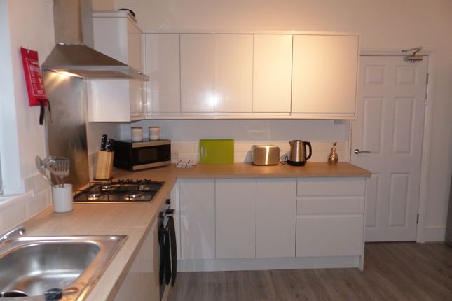 24, Samuel Street, Crewe photo 5