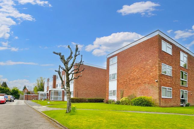 Flat for sale in Tennis Courts, Northfield Road, Bournville, Birmingham