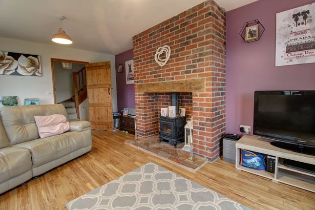 Daisy Cottage, Pains Hill, Little Stonham photo 2