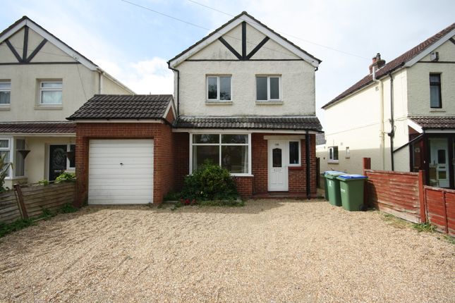 Thumbnail Detached house to rent in Segensworth Road, Titchfield, Fareham
