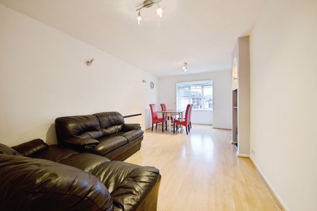 2-bed flat on 92, Conifer Way, Wembley, £295,950