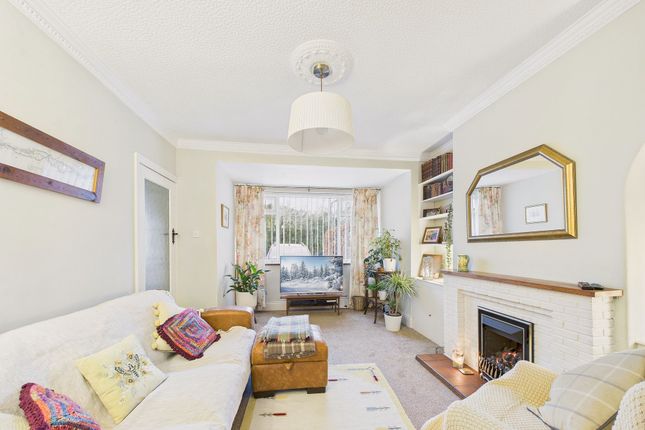 16 Stewartsfield, Rowlands Gill photo 2