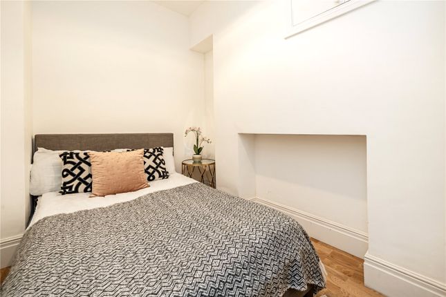 Flat to rent in Cadogan Square, London