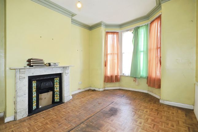 17, Regent Street, Bilston photo 3
