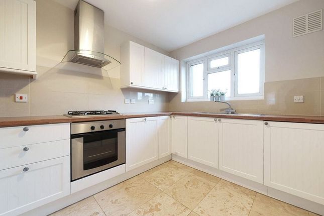 51, Croydon Road, West Wickham photo 3
