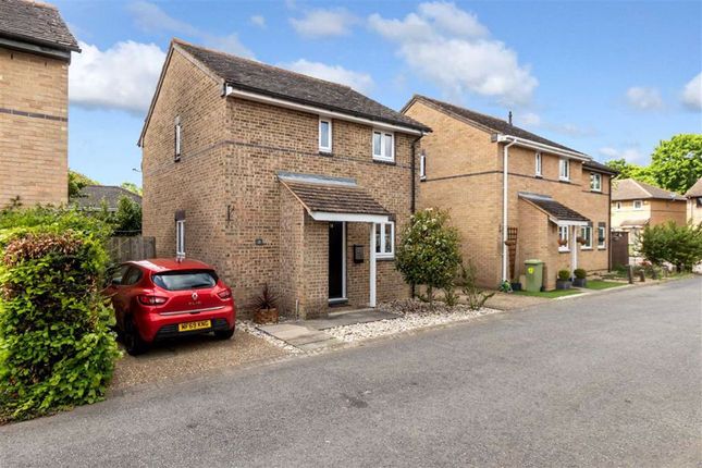 Thumbnail Detached house for sale in Greenhill Close, Loughton, Milton Keynes