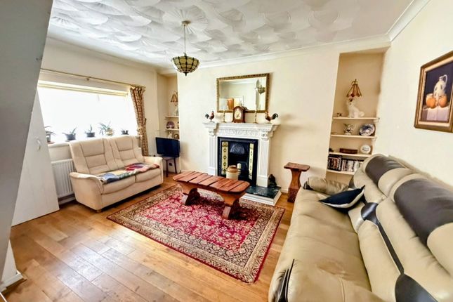 14, Greenfield Road, Ammanford photo 3