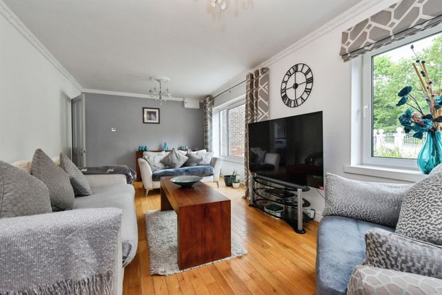 3, Cypress Court, Aberdare photo 2