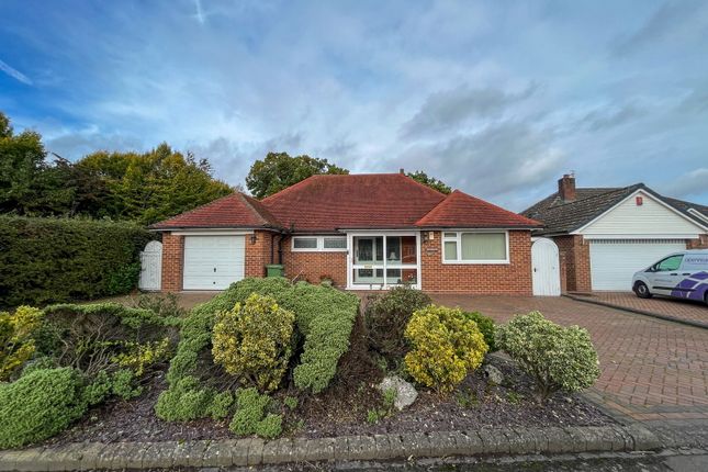 Thumbnail Detached house for sale in Monastery Drive, Solihull