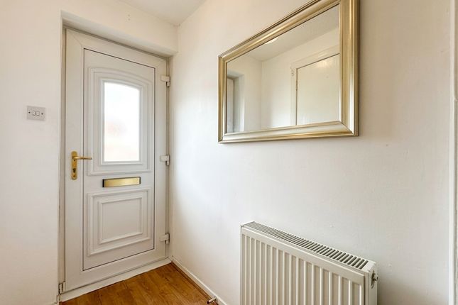 11, Haberlea Gardens, Glasgow photo 2