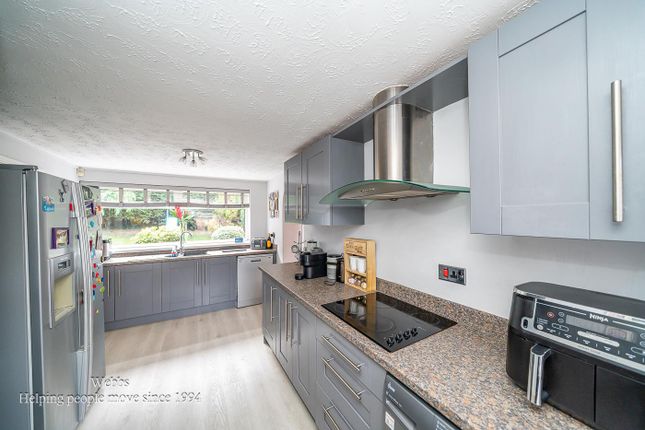 18, Coltsfoot View, Walsall photo 3