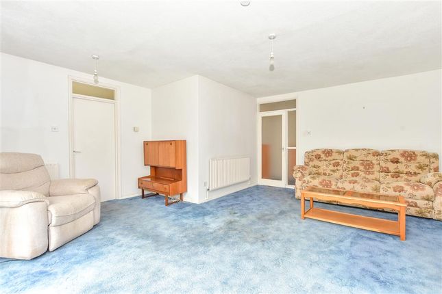 Flat for sale in Oving Road, Chichester, West Sussex