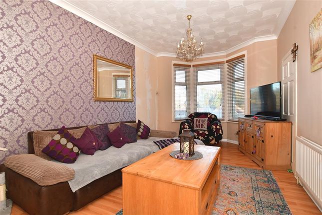 Thumbnail Terraced house for sale in Rochester Street, Chatham, Kent