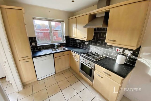 9, Springbank Drive, Bourne photo 2