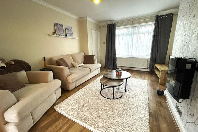 7, Lingcroft Close, Camblesforth Selby photo 3