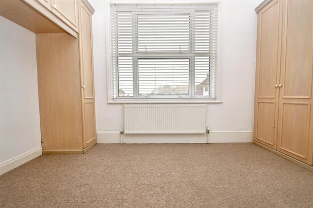 7, Helensgate, Upper Avenue, Eastbourne photo 4