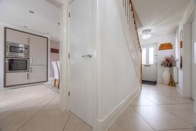 2, Meltonfield, Rotherham photo 2