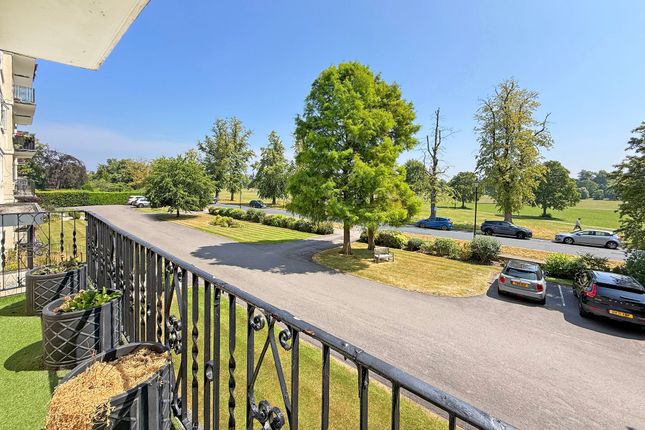 15 Beech Grove Court Beech Grove, Harrogate photo 2