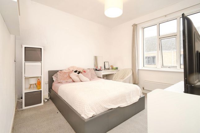 37, Gosling Gate Road, Rotherham photo 4
