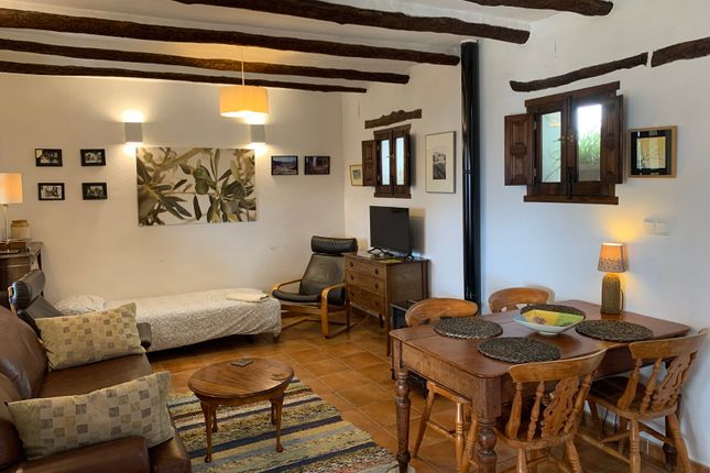 Country house for sale in Cortijo Opazo, Pórtugos, Granada, Andalusia, Spain