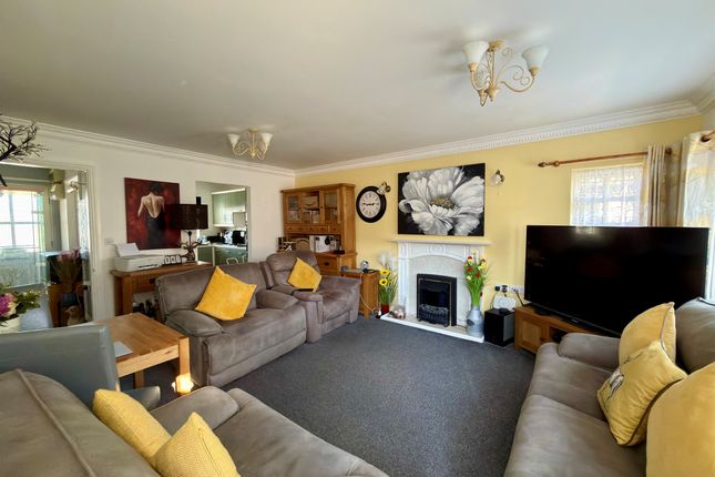 10, Welland Meadows, Tixover Grange, Stamford photo 5