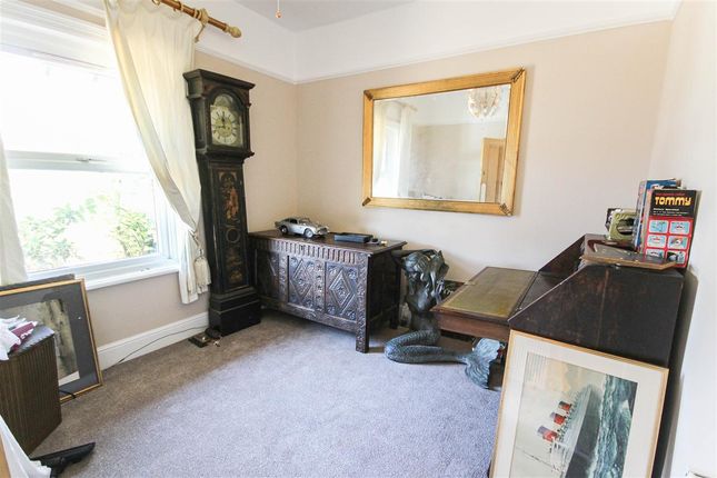 91, Upper Shirley Avenue, Southampton photo 4