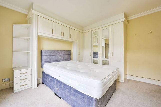 Flat for sale in Barons Court Road, Barons Court, London