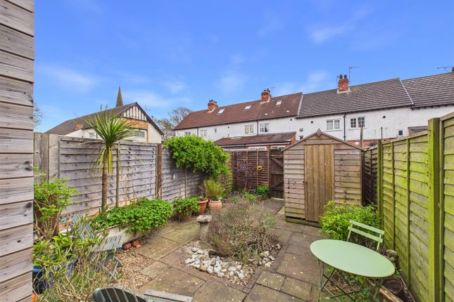 6, West View, North Ferriby photo 3