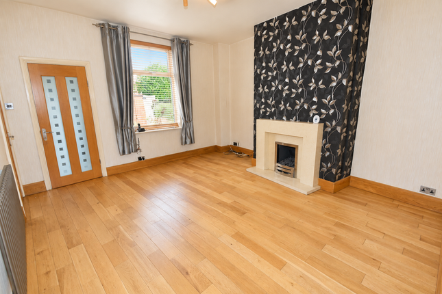 253, Sandy Lane, Littlemoss photo 3