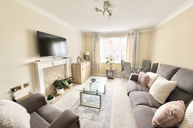 Flat 18, Hamilton Court,, Hinderton Road, Cheshire photo 4