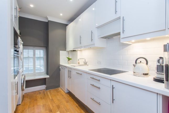Flat 1  1-3, Redhill Street, London photo 4