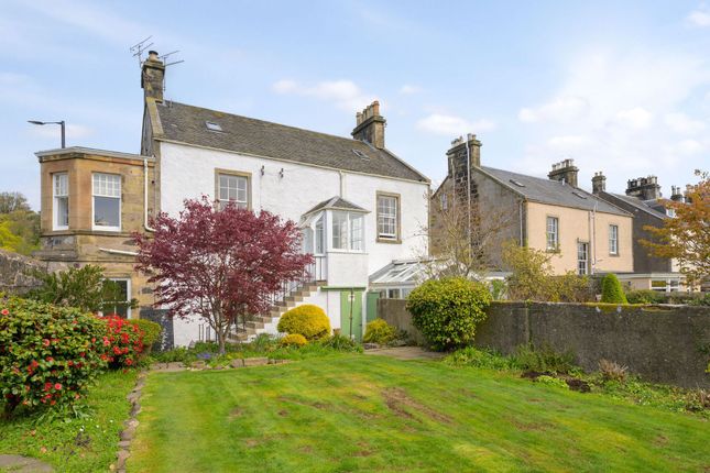 27a Albert Place, Stirling photo 4