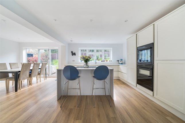 3, Chesters Road, Surrey photo 3