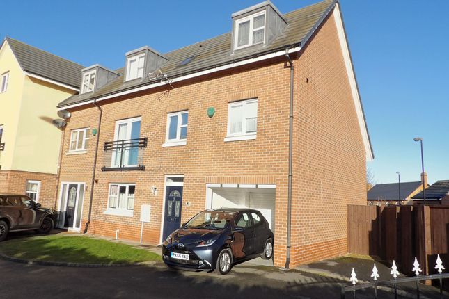 Homes for Sale in Clyvedon Rise, South Shields NE34 - Buy Property in