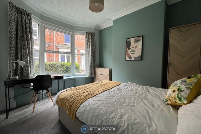 Rosebery Avenue, Hull photo 5