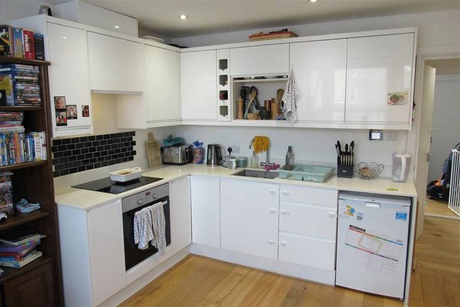 4 Crocket House photo 4