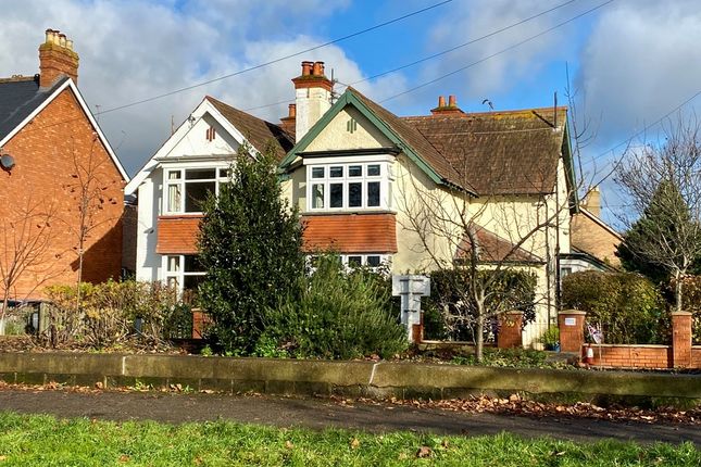 Thumbnail Semi-detached house to rent in Riverside, Taunton
