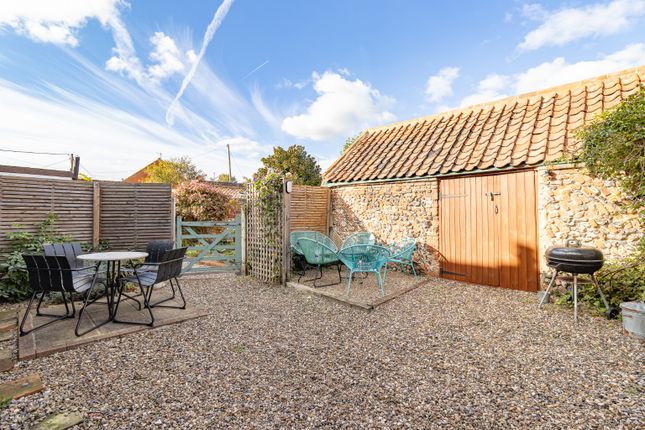 34 The Street, Fakenham photo 3