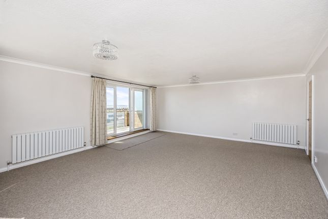 4 Fairlawns, Kingsway, Hove photo 5