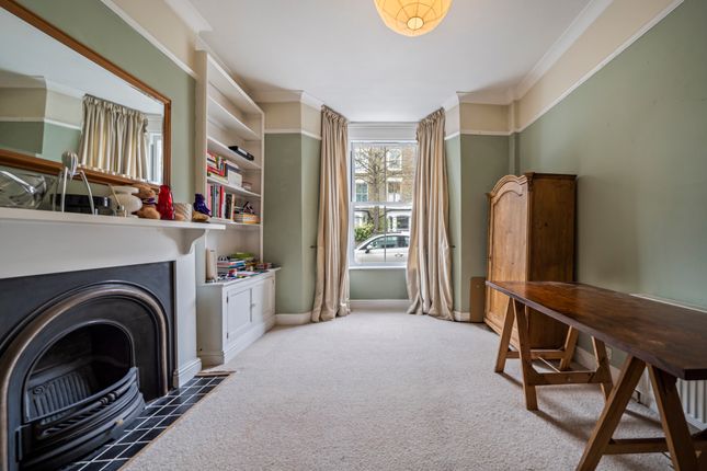 Flat for sale in Moray Road, London