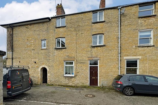 Thumbnail Terraced house for sale in Albert Road, Stamford