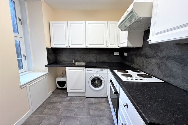 2/L, 51, Dura Street, Dundee photo 4