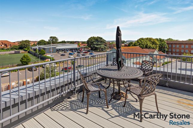 34 Blake Court, Northgate, Bridgwater photo 3