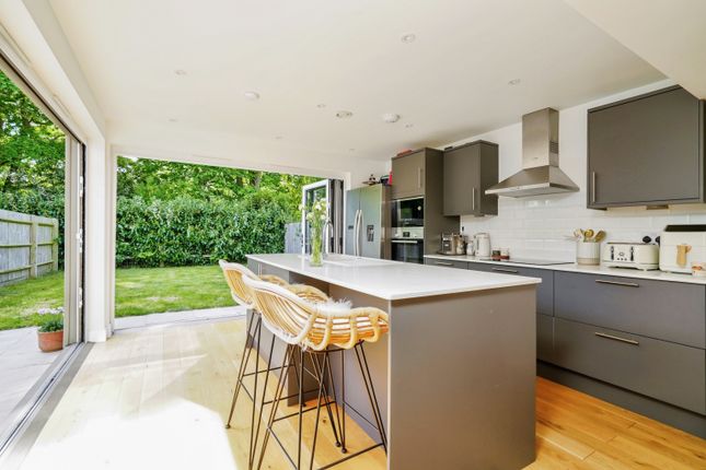 5, Bints Place, Northmoor, Witney photo 4