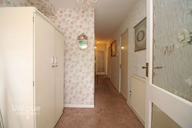 9, Chatteris Place, Thornton-Cleveleys photo 3